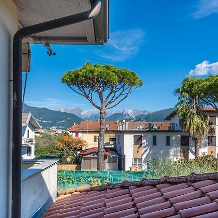 Residenza Tirrenia By Mmega Apartamento Marina di Massa Exterior foto