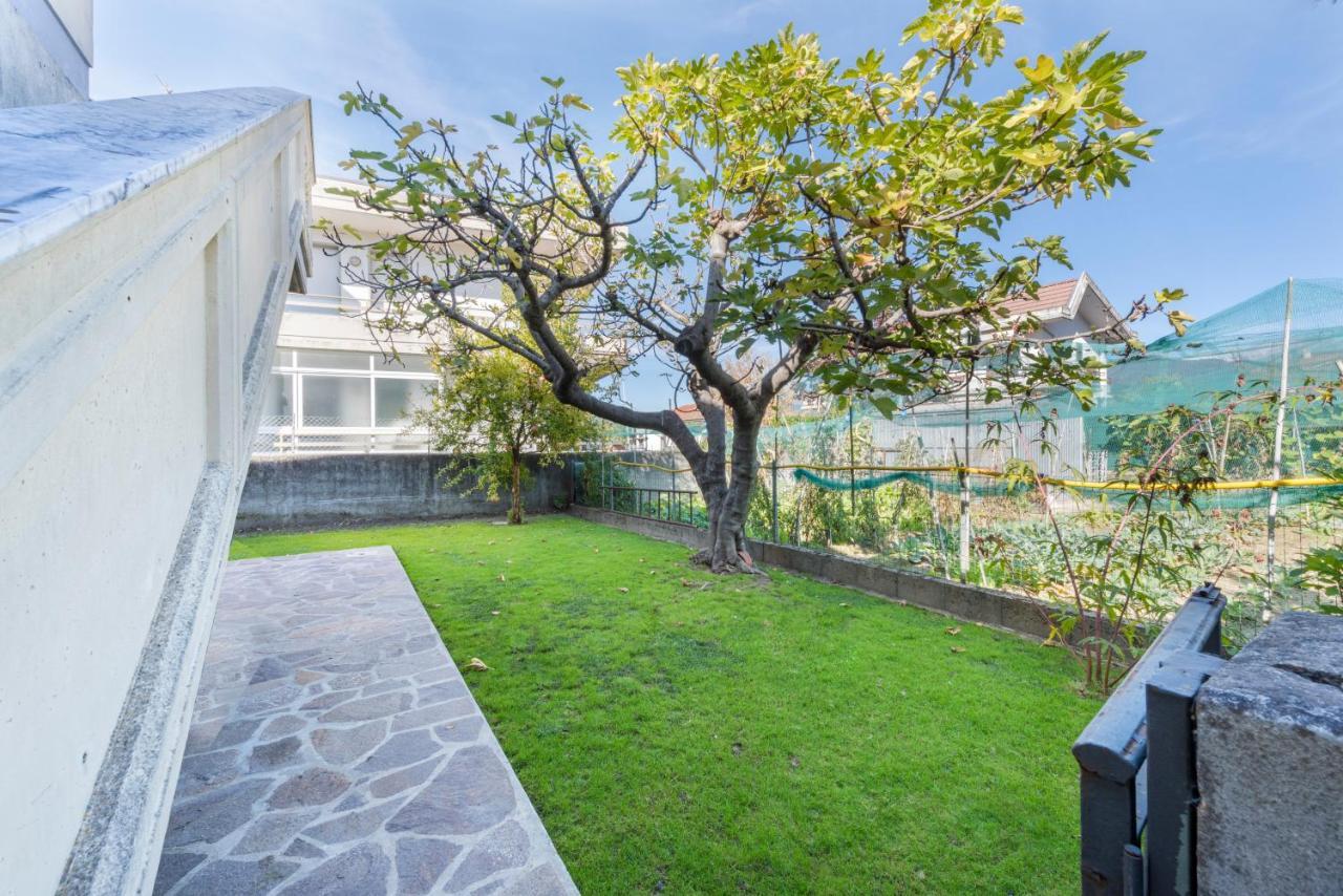 Residenza Tirrenia By Mmega Apartamento Marina di Massa Exterior foto