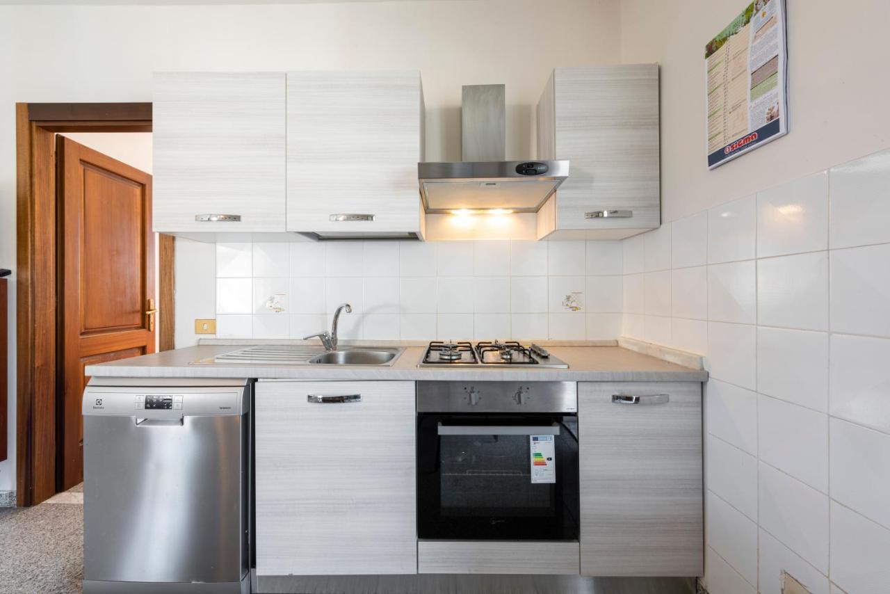 Residenza Tirrenia By Mmega Apartamento Marina di Massa Exterior foto